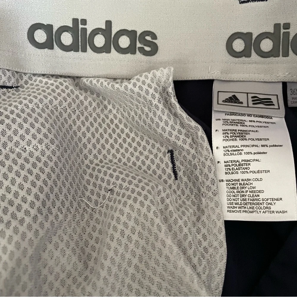 adidas small logo